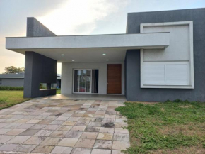 Casa de Veraneio no Condomínio Velas da Marina